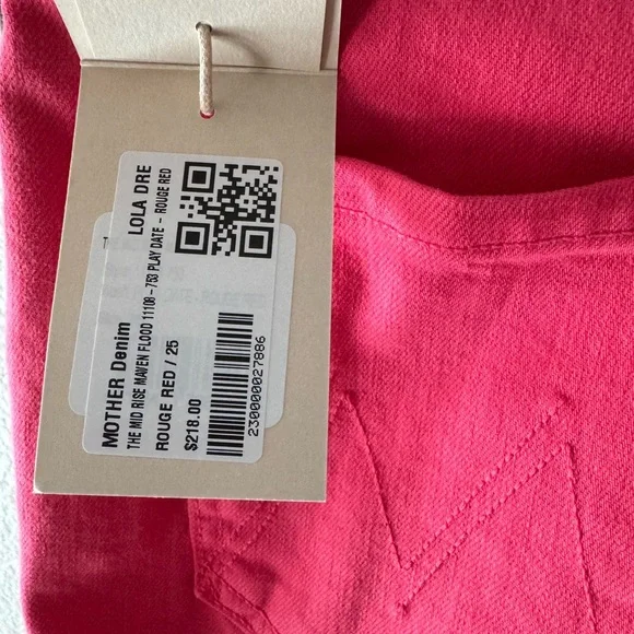 MOTHER The Mid Rise Maven Flood in Play Date. Vibrant Pink Denim. So cute 💗💗💗💗 - Picture 7 of 10